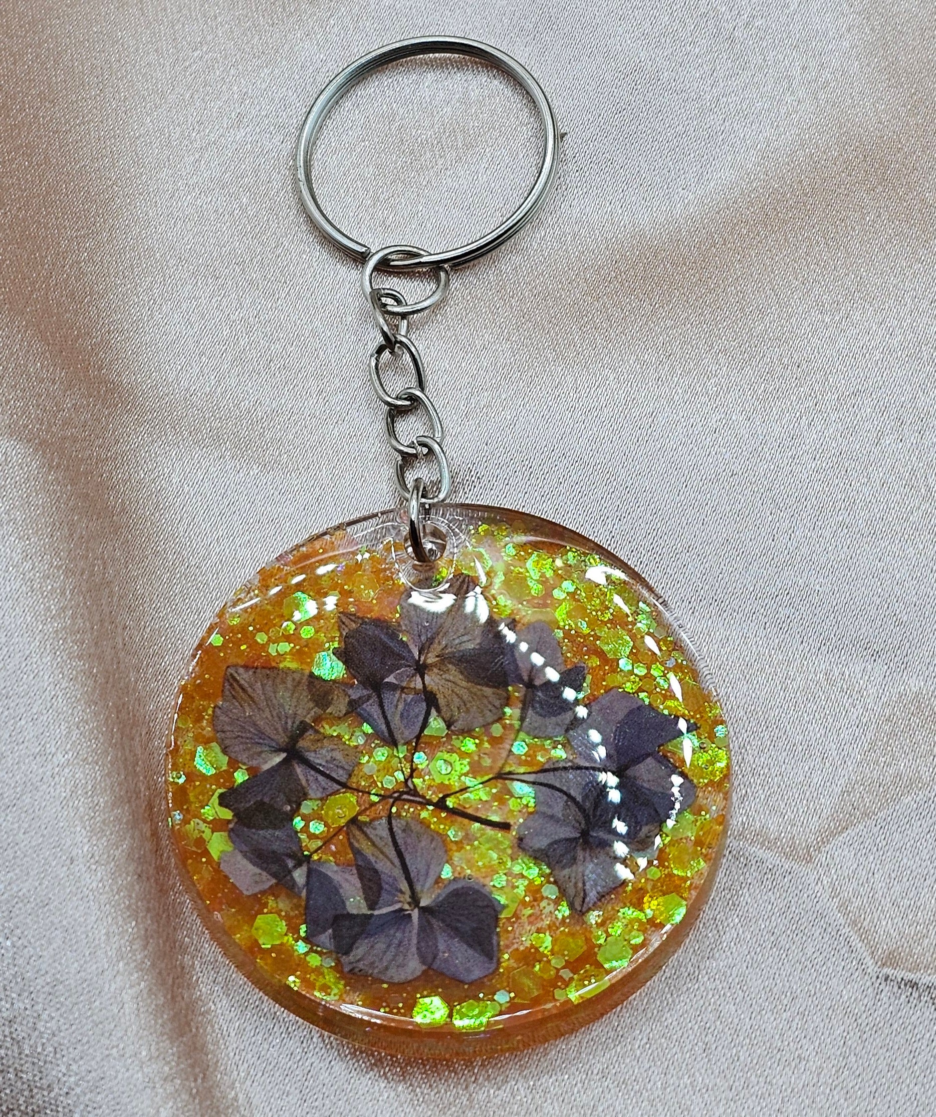 Pressed Autumn Leaves Resin Keychain | Yellow & Orange Glitter | Handmade Cottagecore Jewellery Australia