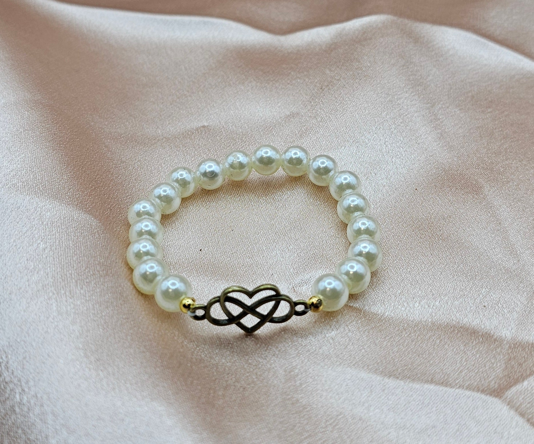 Pearl & Gold Infinity Heart Beaded Bracelet | Coquette Bridal Romantic Jewellery | Handmade in Australia